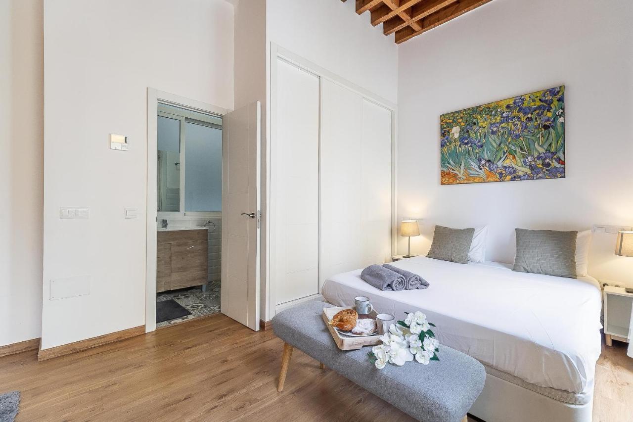 Deluxe Larios Malaga Center Apartment Bagian luar foto