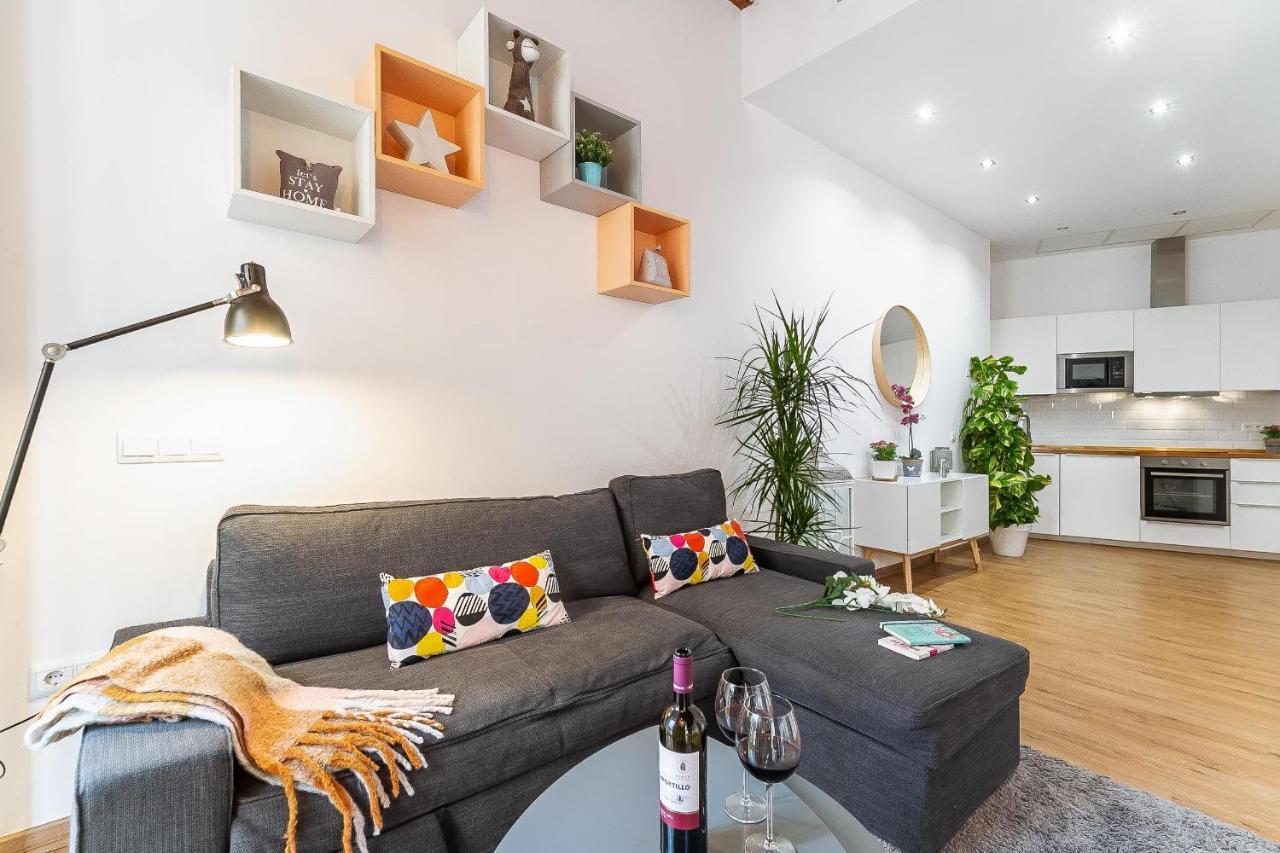 Deluxe Larios Malaga Center Apartment Bagian luar foto