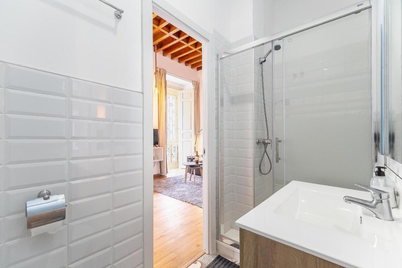 Deluxe Larios Malaga Center Apartment Bagian luar foto