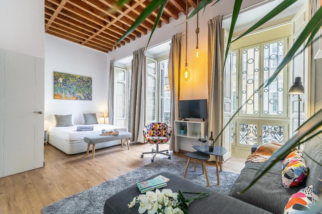 Deluxe Larios Malaga Center Apartment Bagian luar foto